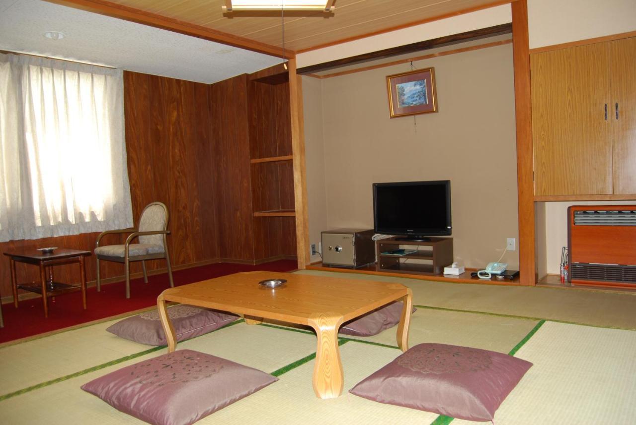 滋贺县大酒店 山之內 外观 照片