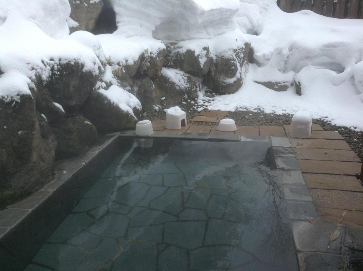 滋贺县大酒店 山之內 外观 照片
